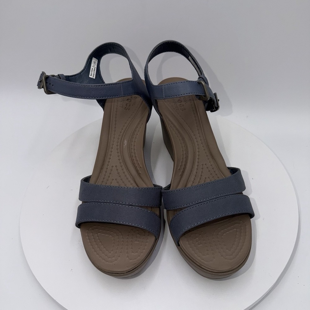 Crocs Leigh II Cross Strap Ankle Wedge Sandals Blue Canvas Womens 8 Comfort - Picture 3 of 9